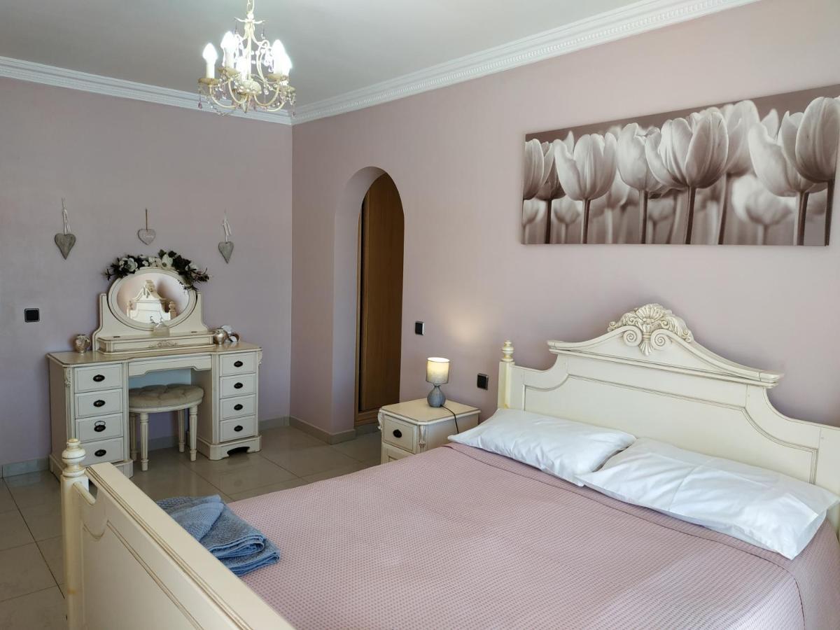 Villa Casa Del Sol 3 Bedroom Villa With Private Solar Covered 12M X 6M Pool Minimum Stay 7 Nights Chromecast And Wifi Throughout The Property Triquivijate Eksteriør bilde