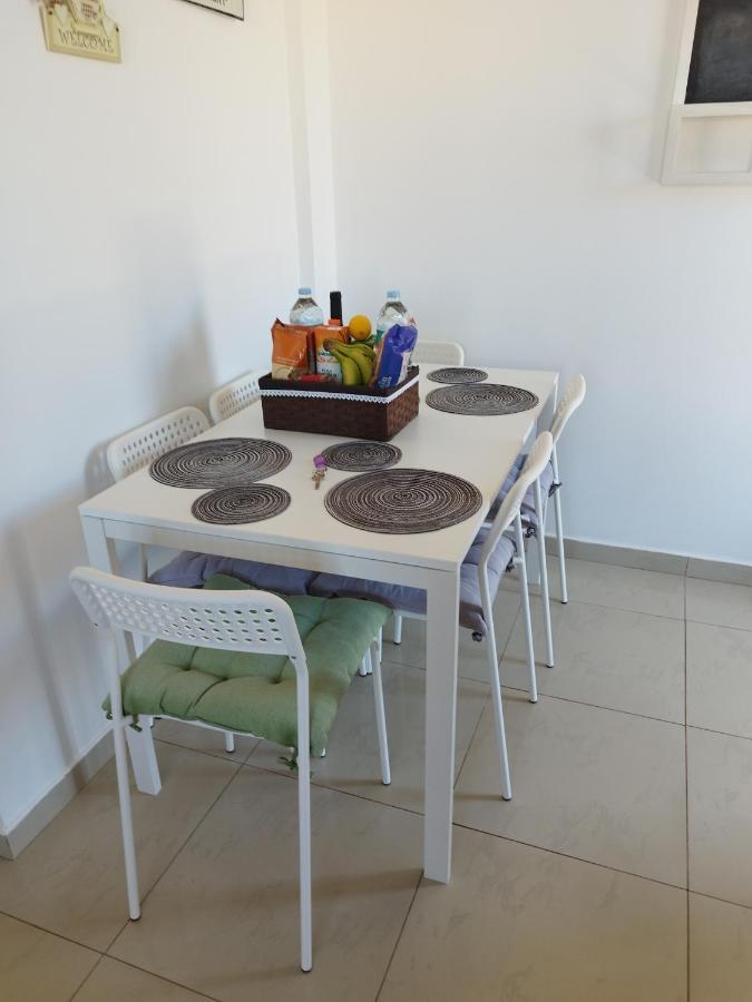 Villa Casa Del Sol 3 Bedroom Villa With Private Solar Covered 12M X 6M Pool Minimum Stay 7 Nights Chromecast And Wifi Throughout The Property Triquivijate Eksteriør bilde