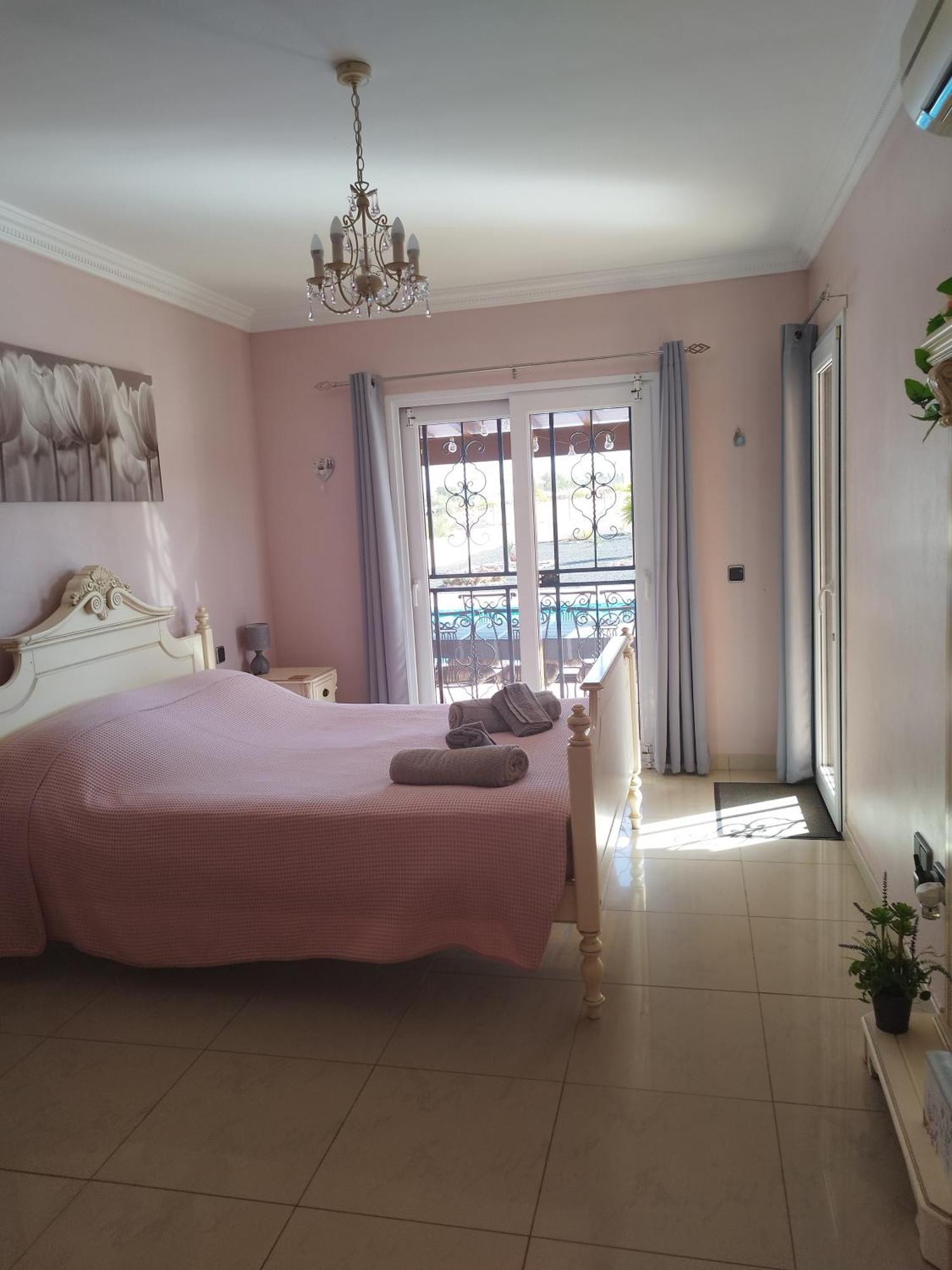 Villa Casa Del Sol 3 Bedroom Villa With Private Solar Covered 12M X 6M Pool Minimum Stay 7 Nights Chromecast And Wifi Throughout The Property Triquivijate Eksteriør bilde